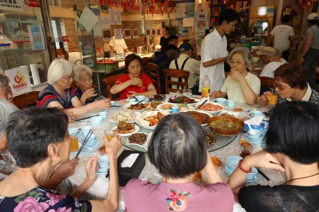 餐厅中秋活动宣传语_餐饮人的中秋_